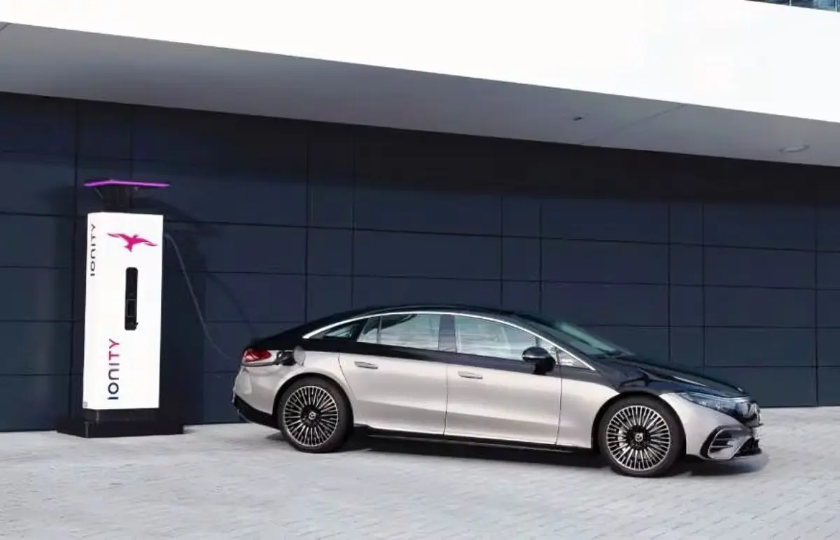 Private EV Chargers Banned from Societies